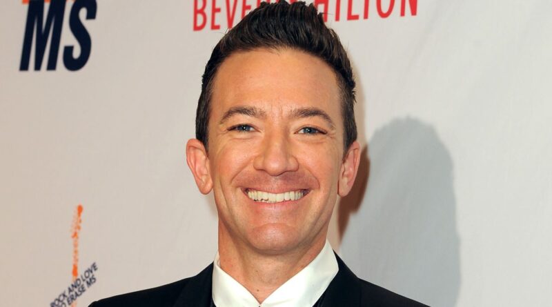 David Faustino Net Worth – Biography, Career, Spouse And More