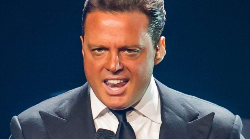 Luis Miguel Net Worth – Biography, Career, Spouse And More