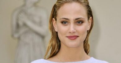 Nora Arnezeder Net Worth 2021