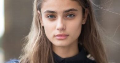 Taylor Hill Net Worth 2021