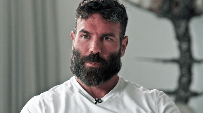 Dan Bilzerian 2021 Net Worth – It Pays to be Famous