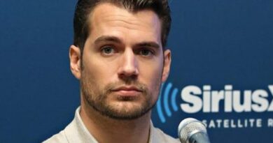 Henry Cavill Net Worth 2021