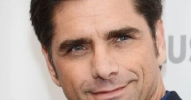 John Stamos Net Worth – Biography, Career, Spouse And More